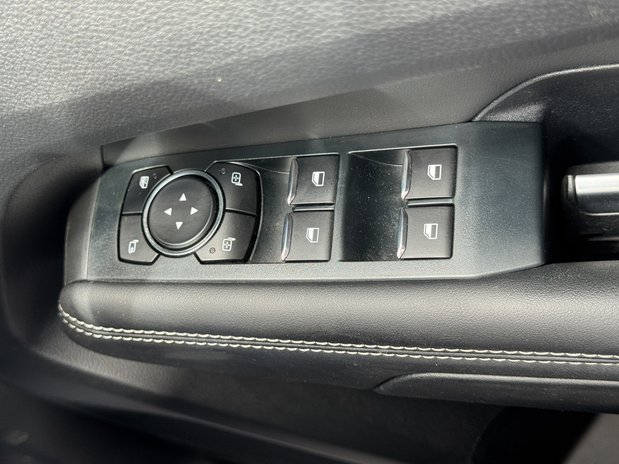 Volkswagen Amarok Style | Auto | 3 LT V6 | Double Cab | Sensors | Camera | EURO 6 29