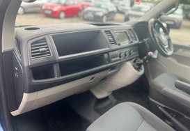 Volkswagen Transporter T32 TDI KOMBI HIGHLINE BMT 30