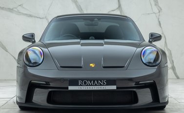 Porsche 911 GT3 TOURING (992) 7