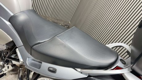 BMW R1200 27