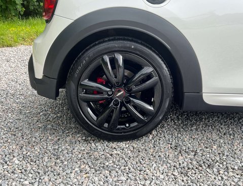 Mini Hatch 2.0 John Cooper Works Auto 3dr 13