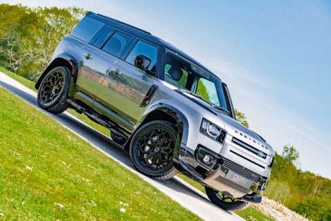 Land Rover Defender 110 Hard Top X-Dynamic HSE 19