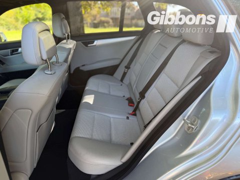 Mercedes-Benz C Class 1.6 C180 AMG Sport BlueEfficiency Auto 5dr 28