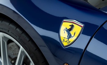 Ferrari 488 Pista 24