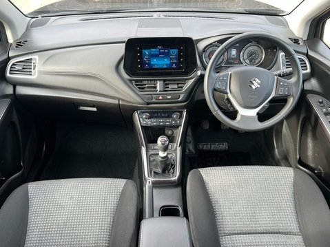 Suzuki S-Cross MOTION BOOSTERJET MHEV 10