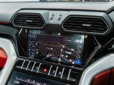 Lamborghini Urus 4.0 V8 BiTurbo SUV 5dr Petrol Auto 4WD Euro 6 (650 ps) 75