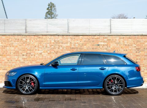 Audi RS6 Avant Performance 2