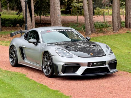 Porsche 718 Cayman CAYMAN GT4 RS PDK 21