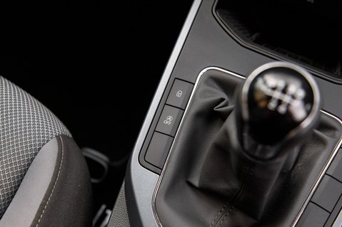 SEAT Arona TSI SE TECHNOLOGY 35