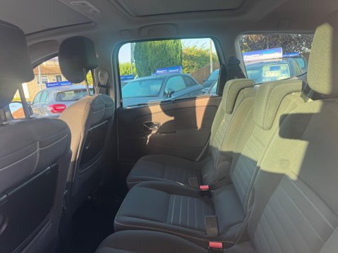 Renault Grand Scenic 1.5 dCi Limited Nav Auto Euro 6 5dr 25