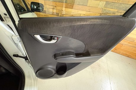 Honda Jazz 1.4 i-VTEC ES Plus Hatchback 5dr Petrol Manual Euro 5 (99 ps) 45