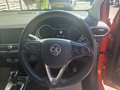 Vauxhall Crossland ELITE ONLY 21,000 MILES FROM NEW 7