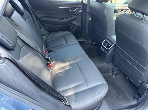 Subaru Outback TOURING 48