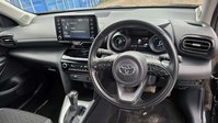 Toyota Yaris Cross 1.5 VVT-h Icon SUV 5dr Petrol Hybrid E-CVT Euro 6 (s/s) (116 ps) 42