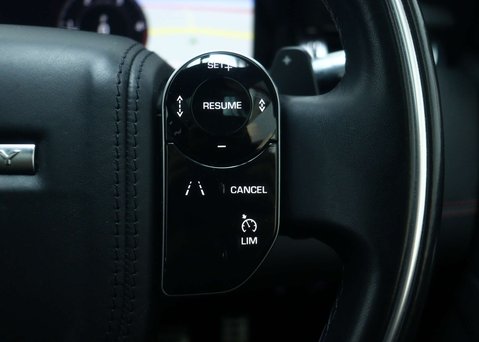 Land Rover Discovery Sport 2.0 Discovery Sport R-Dynamic HSE D Auto 4WD 5dr 37