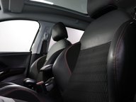 Peugeot 2008 S/S GT LINE 35