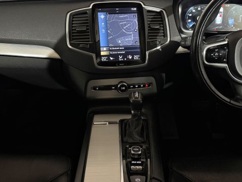 Volvo XC90 D5 POWERPULSE MOMENTUM AWD 14