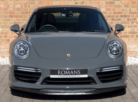 Porsche 911 (991.2) Turbo S 4