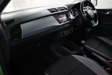 Skoda Fabia COLOUR EDITION TSI 34