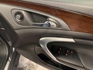 Vauxhall Insignia 2.0 CDTi SE Euro 5 5dr 18