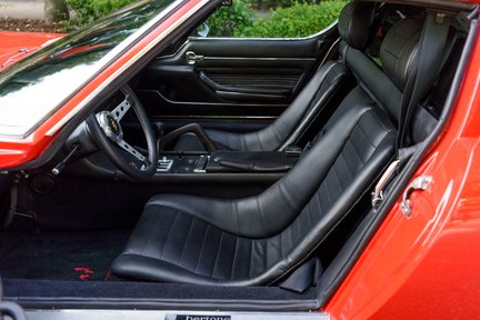 Lamborghini Miura P400 SV 37