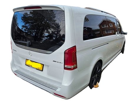 Mercedes-Benz V Class V250D AMG Line Auto Diesel Extra Long Wheelbase 8 SEATER/360 CAM/SAT NAV 7
