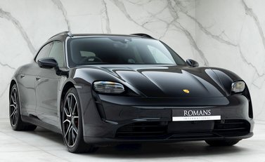 Porsche Taycan 4S Sport Turismo 1