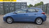 Toyota Auris 1.8 VVT-h Business Edition Hatchback 5dr Petrol Hybrid CVT Euro 6 (s/s) (Sa 7