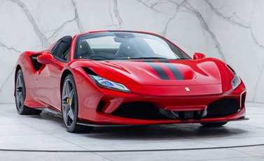 Ferrari F8 Spider 8