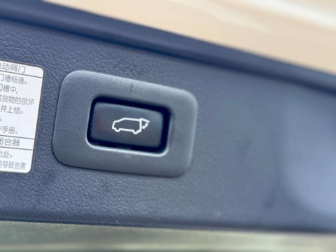 Toyota Alphard 3.5 V6 EXECUTIVE LOUNGE 7 SEAT 110