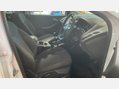 Ford Focus 1.0T EcoBoost Titanium Navigator Euro 5 (s/s) 5dr 6