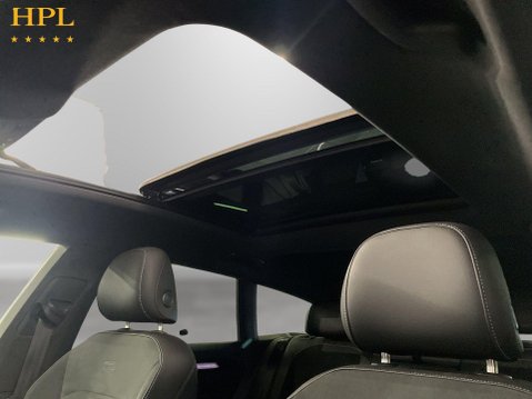 Volkswagen Arteon 2.0 TSI R-Line Shooting Brake 5dr Petrol DSG Euro 6 (s/s) (190 ps) Air Con 18