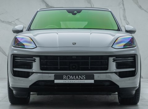 Porsche Cayenne TURBO E-HYBRID COUPE 7