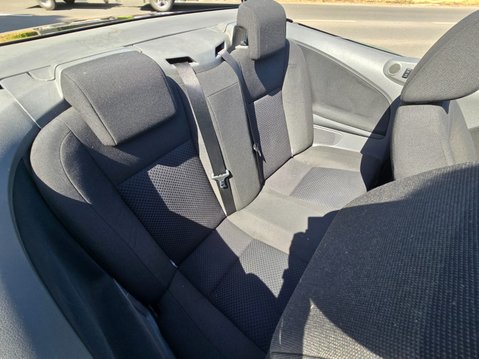 Ford Focus CC2 22