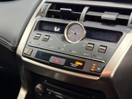 Lexus NX 2.5 300h Luxury SUV 5dr Petrol Hybrid E-CVT 4WD Euro 6 (s/s) (197 ps) 37