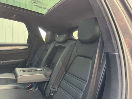 Porsche Cayenne 4.0 Cayenne T S E-Hybrid Auto 4WD 5dr 63