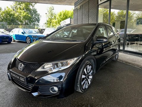 Honda Civic 1.8 i-VTEC SE Plus Tourer Auto Euro 6 5dr (Navi) 23