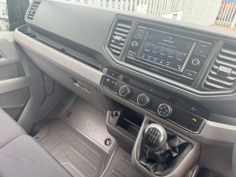 Volkswagen Crafter 2.0 TDI CR35 Trendline Panel Van 5dr Diesel Manual FWD MWB Euro 6 (s/s) (14 12
