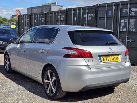 Peugeot 308 1.2 PureTech Allure Hatchback 5dr Petrol EAT Euro 6 (s/s) (130 ps) 4