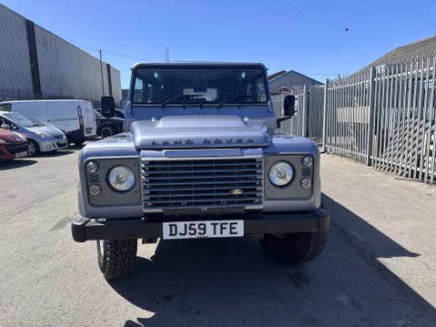Land Rover Defender 110 TDI XS UTILITY WAGON DCB AIR CON 8