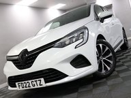 Renault Clio ICONIC EDITION TCE 32