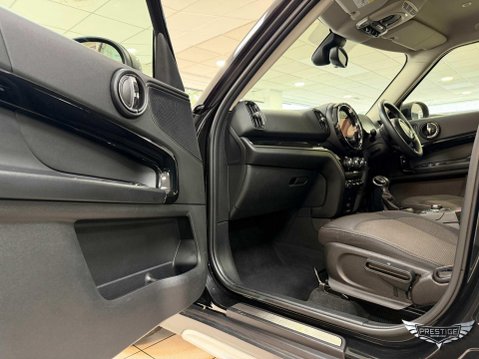 Mini Countryman 1.5 10kWh Cooper SE Classic Auto ALL4 Euro 6 (s/s) 5dr 45