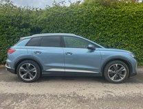 Audi Q4 40 S line SUV 5dr Electric Auto 82kWh (204 ps) 33