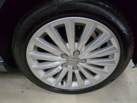 Audi A3 1.4 TFSI e-tron Sportback e-S Tronic Euro 6 5dr 8.8kWh 46