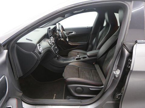 Mercedes-Benz CLA Class 2.1 CLA220d AMG Line Coupe 7G-DCT 4MATIC Euro 6 (s/s) 4dr 23