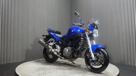 Suzuki SV650 N 2005 ONLY 25K MOT NAKED PERFECT A2 BIKE 650CC 4