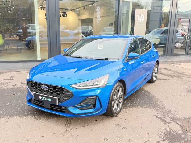 Ford Focus ST-LINE 3
