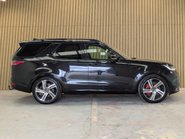 Land Rover Discovery 3.0 Discovery R-Dynamic HSE MHEV Auto 4WD 5dr 16