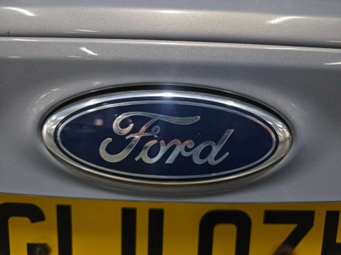 Ford Focus 1.6 Focus Zetec 105 5dr 79