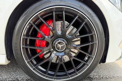 Mercedes-Benz C Class C 250 D AMG LINE PREMIUM PLUS CABRIOLET - 19 INCH ALLOYS - FULL SERVICE HIS 4